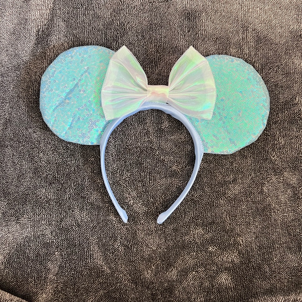 Light Blue Iridescent Sequin Minnie Ears with Sheer Bow 💙✨